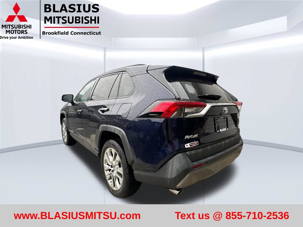 Used 2019 Toyota RAV4 Limited w/ Advanced Technology Package AWD/4WD image 12