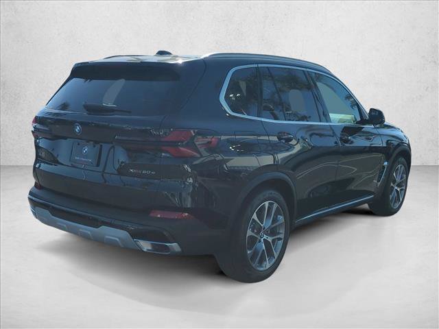 New 2026 BMW X5 xDrive50e w/ Premium Package AWD/4WD image 2