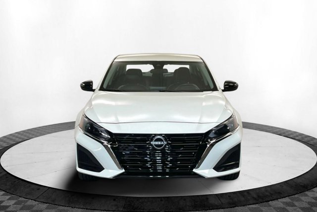 Used 2023 Nissan Altima 2.5 SR image 8