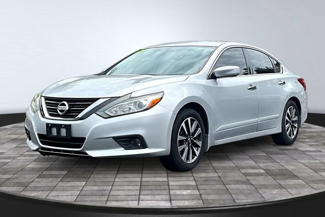 Used 2016 Nissan Altima 2.5 SV