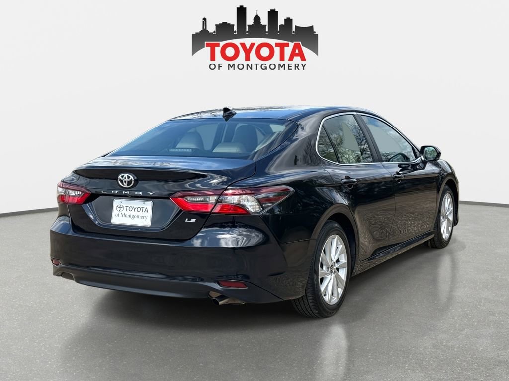Used 2024 Toyota Camry LE w/ Convenience Package image 3