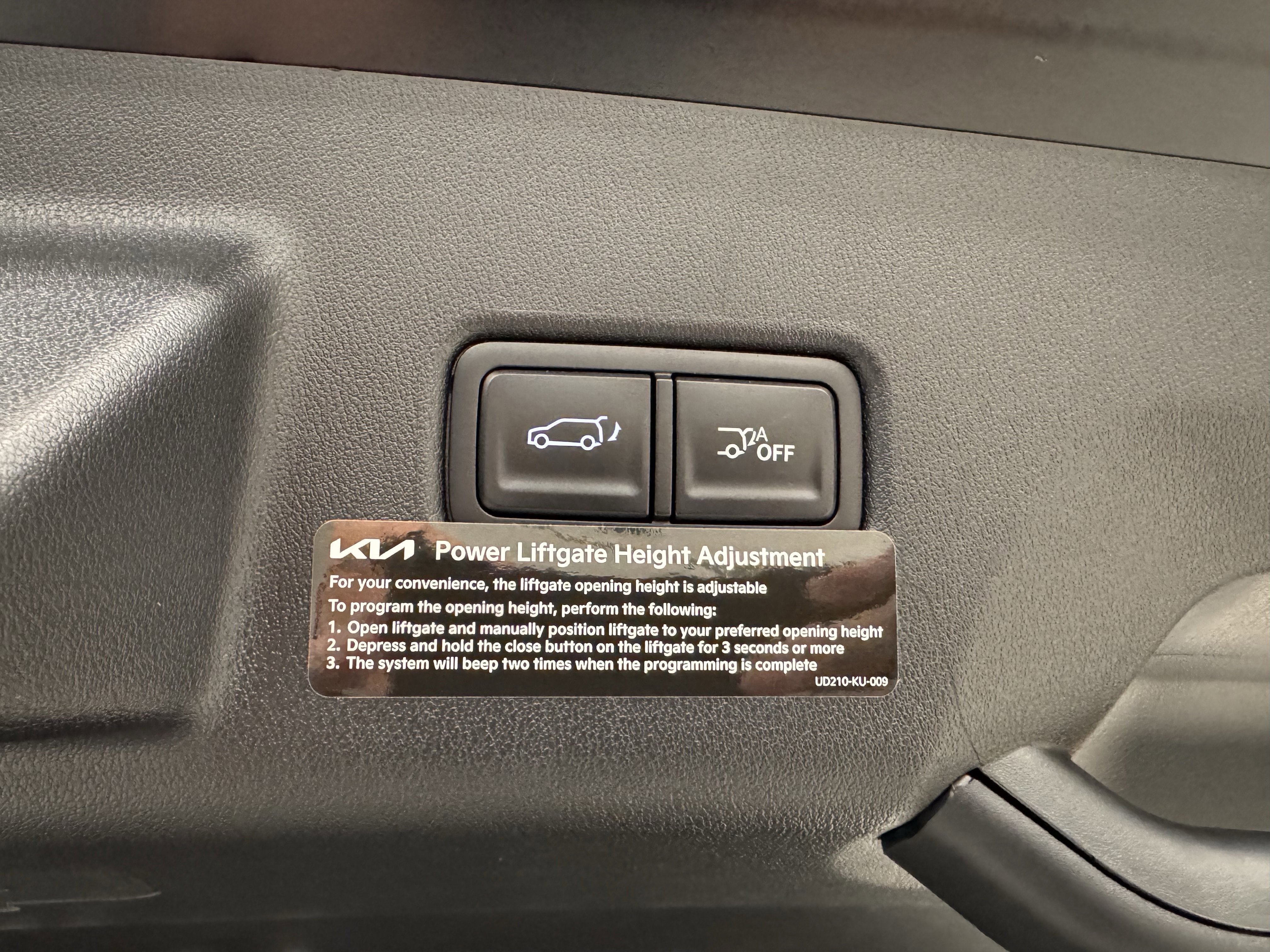 New 2027 Kia Telluride S image 14