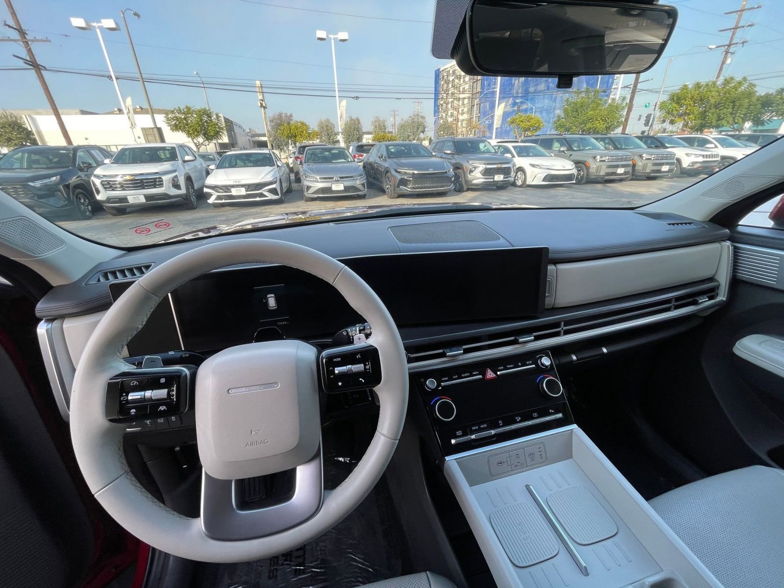 Used 2025 Hyundai Santa Fe SEL image 33