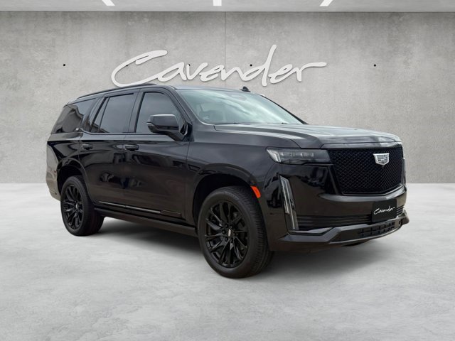 Used 2024 Cadillac Escalade Sport Platinum w/ LPO, ONYX Package AWD/4WD image 2