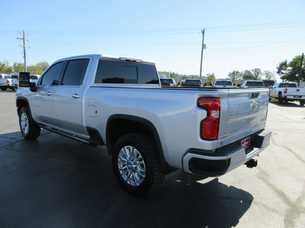 Certified 2022 Chevrolet Silverado 2500 High Country w/ Safety Package II AWD/4WD image 10