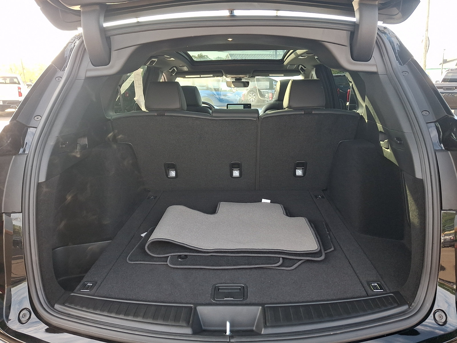 Certified 2025 Acura RDX w/ Advance Package AWD/4WD image 32