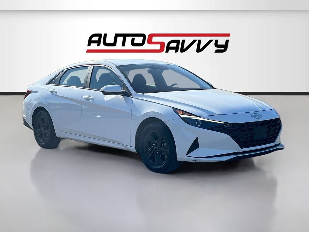 Used 2023 Hyundai Elantra Blue