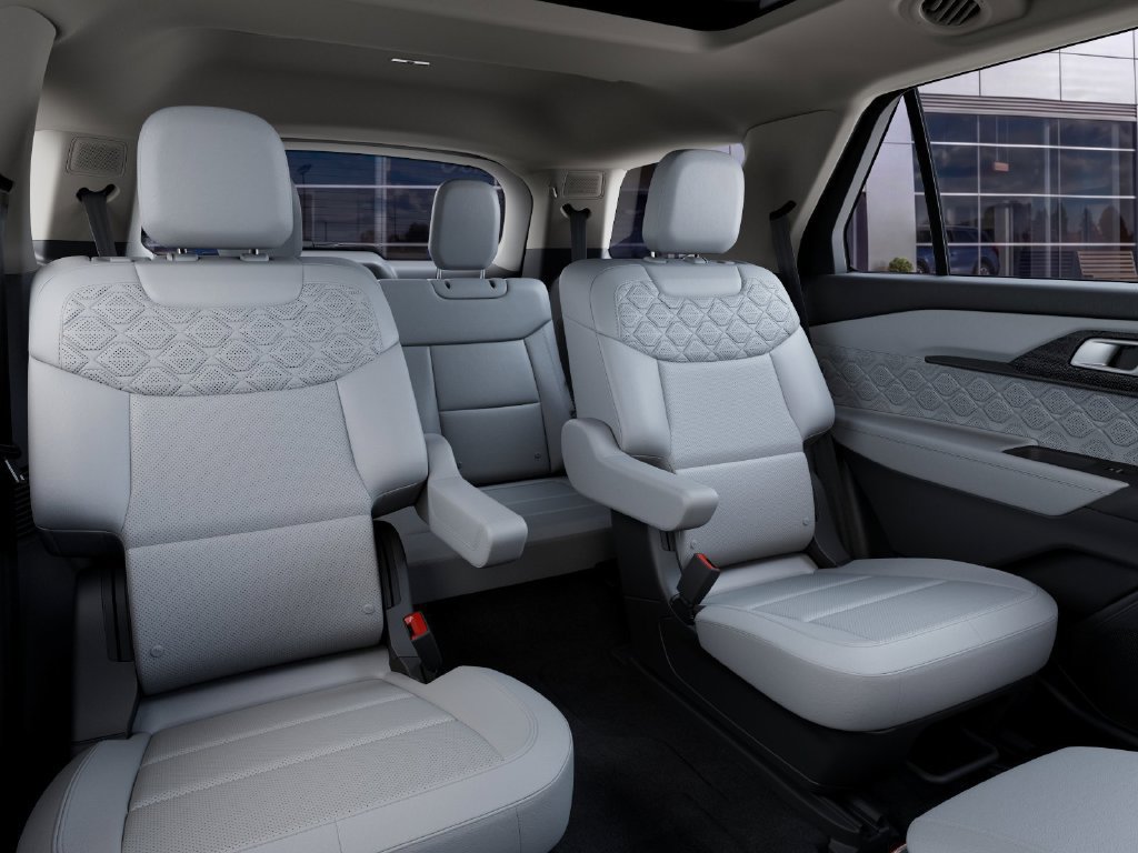 New 2027 Ford Explorer Platinum w/ LUX Leather Package AWD/4WD image 14