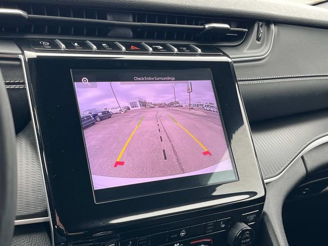 Used 2024 Jeep Grand Cherokee Altitude image 19