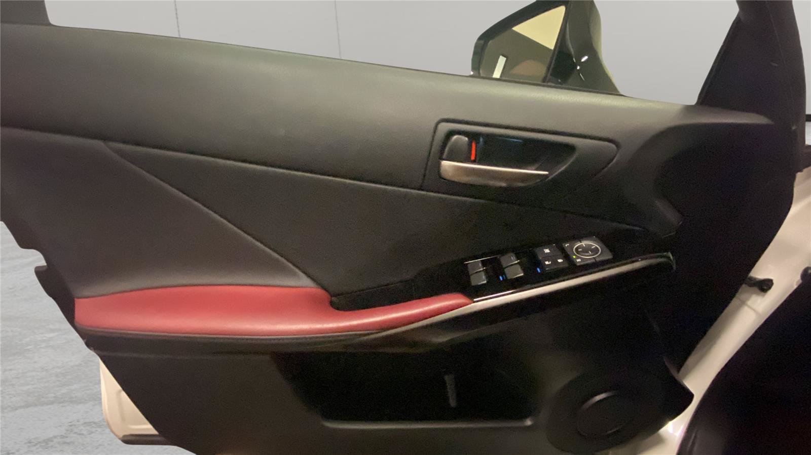 Used 2024 Lexus IS 300 w/ Comfort Package RWD image 23