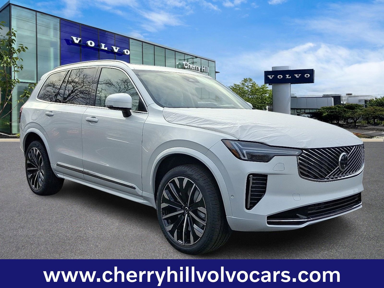 New 2026 Volvo XC90 B6 Ultra w/ Protection Package image 1