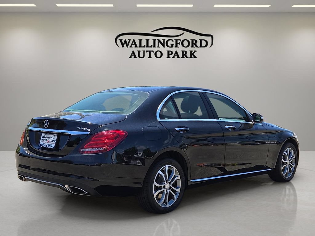 Used 2015 Mercedes-Benz C 300 4MATIC Sedan w/ Multimedia Package image 4