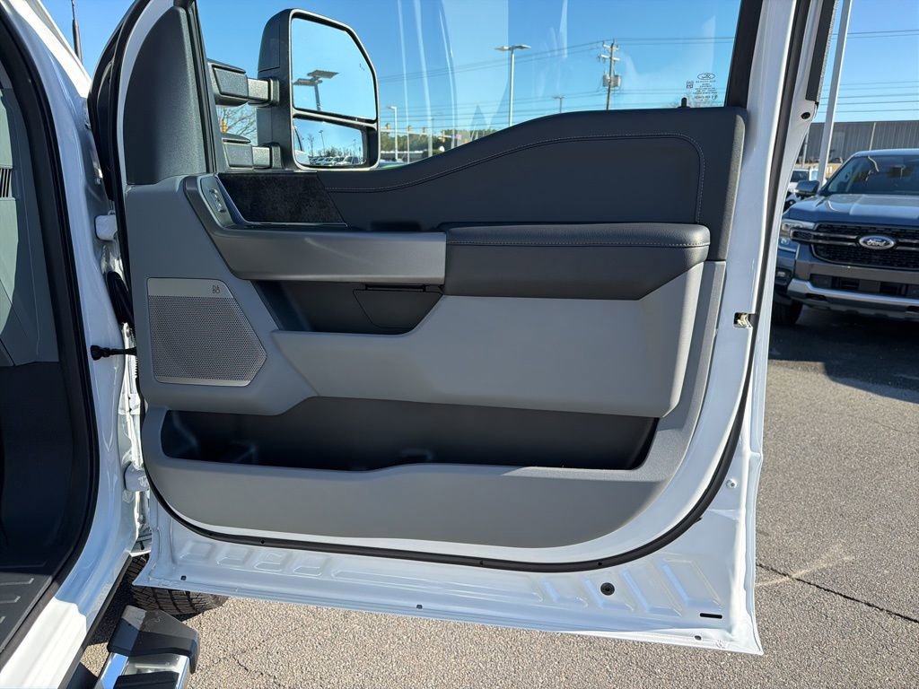 New 2026 Ford F350 XLT w/ XLT Premium Package image 23