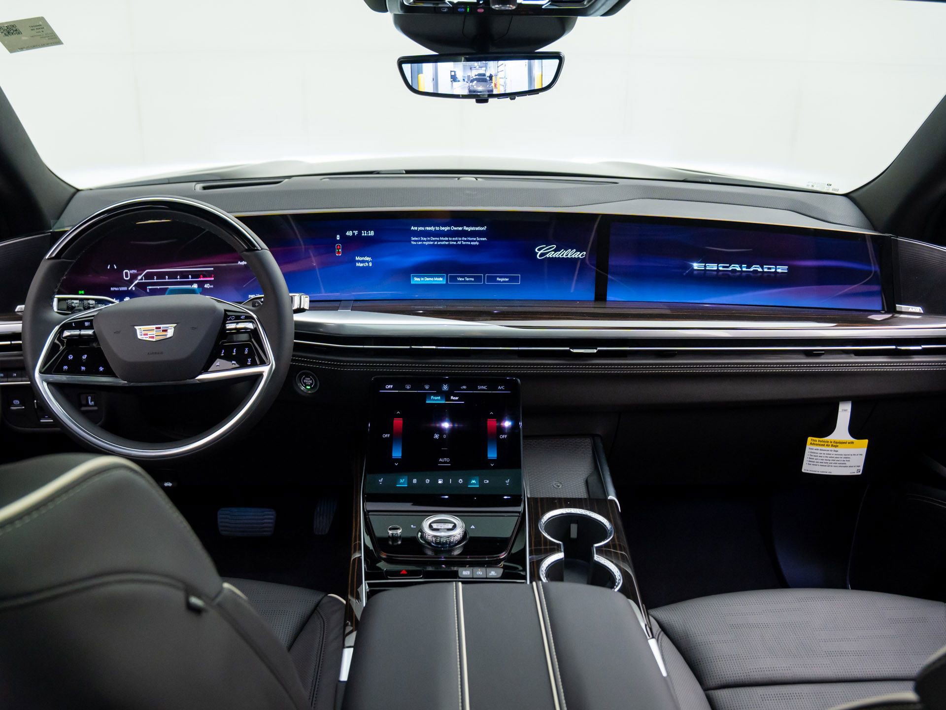 New 2026 Cadillac Escalade Luxury w/ Touring Package image 10