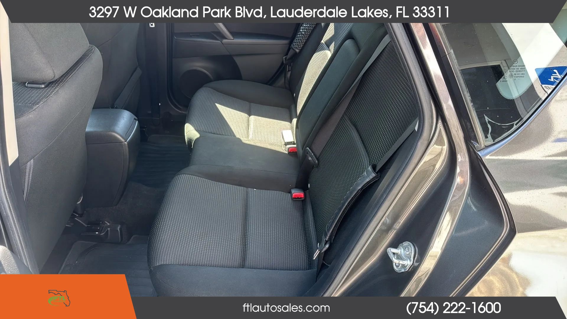 Used 2013 MAZDA MAZDA3 i Touring image 27