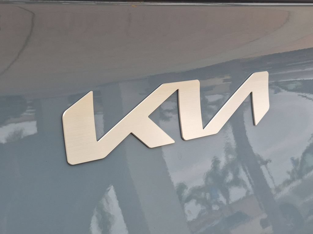 New 2026 Kia Sportage EX AWD/4WD image 32