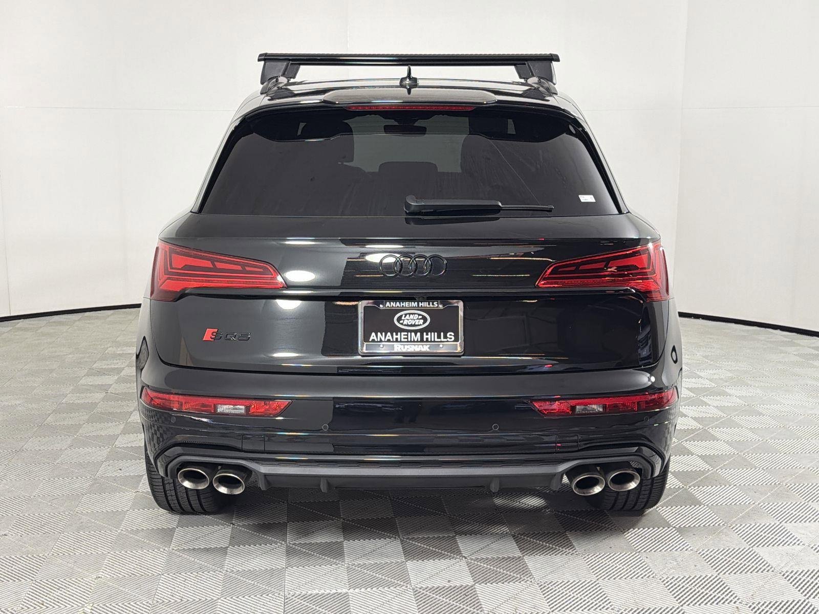 Used 2024 Audi SQ5 Premium Plus w/ Premium Plus Package image 4