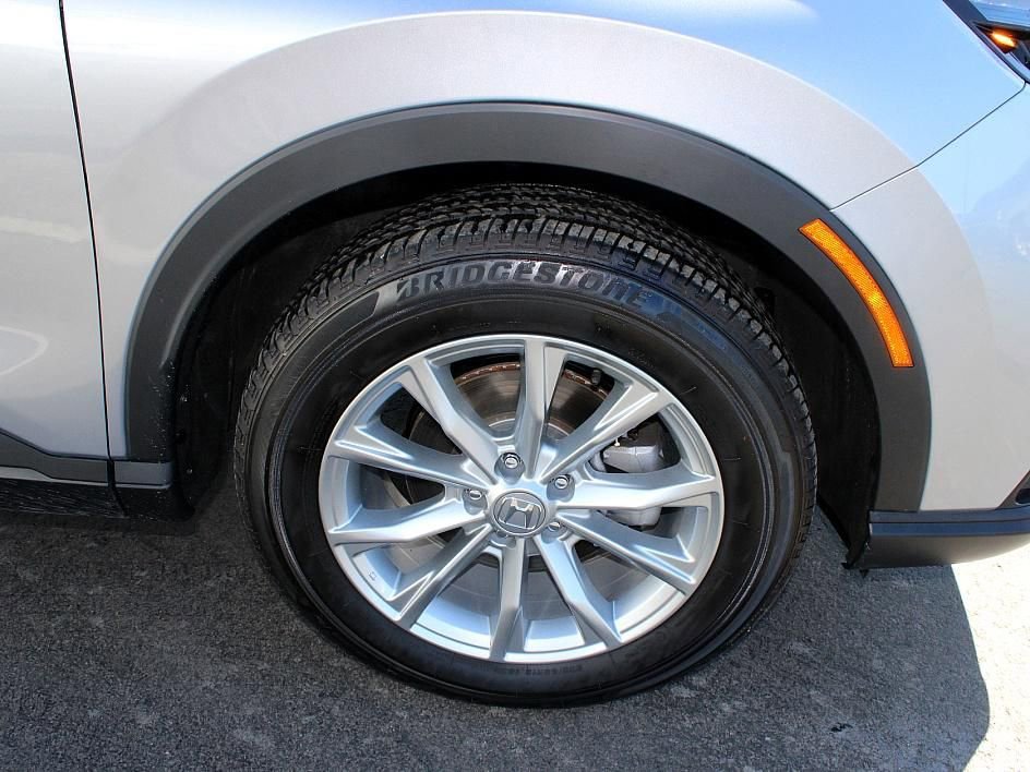 Used 2025 Honda CR-V EX-L image 9