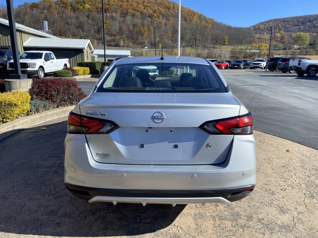 Used 2024 Nissan Versa S w/ Trunk Package image 5