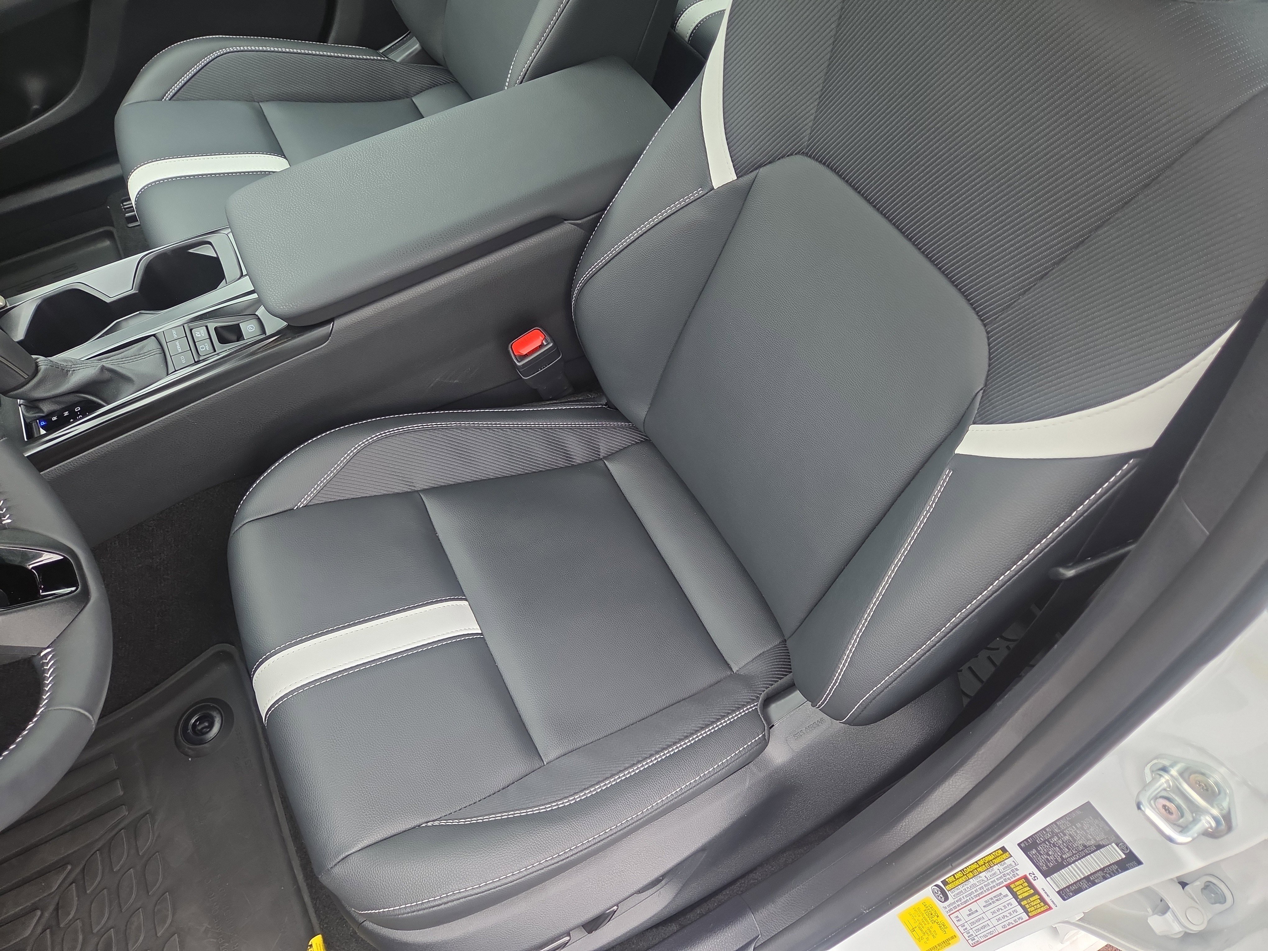 Certified 2025 Toyota Camry SE w/ Convenience Package FWD image 13
