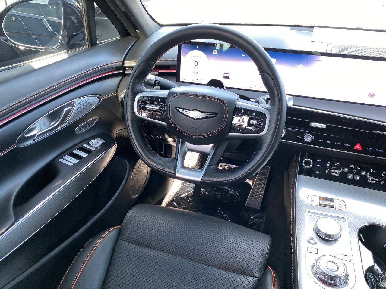 Used 2026 Genesis GV70 2.5T Sport Prestige AWD/4WD image 16