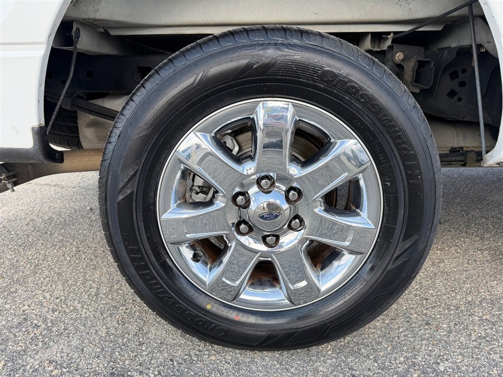 Used 2014 Ford F150 XLT w/ Equipment Group 302A Luxury image 9