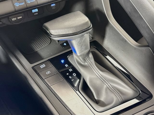 Certified 2025 Hyundai Elantra Sport FWD image 19