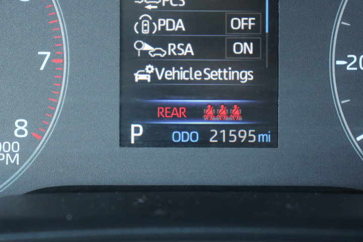 Certified 2025 Toyota Corolla Cross AWD Hybrid image 27