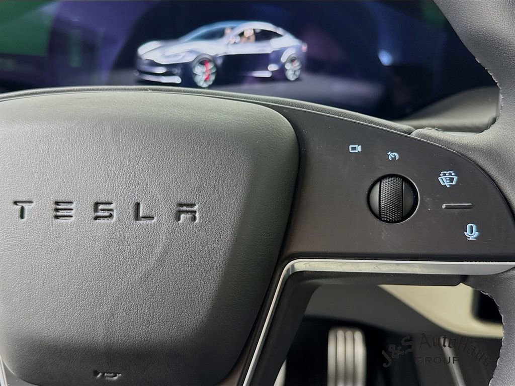 Used 2025 Tesla Model S Plaid image 14