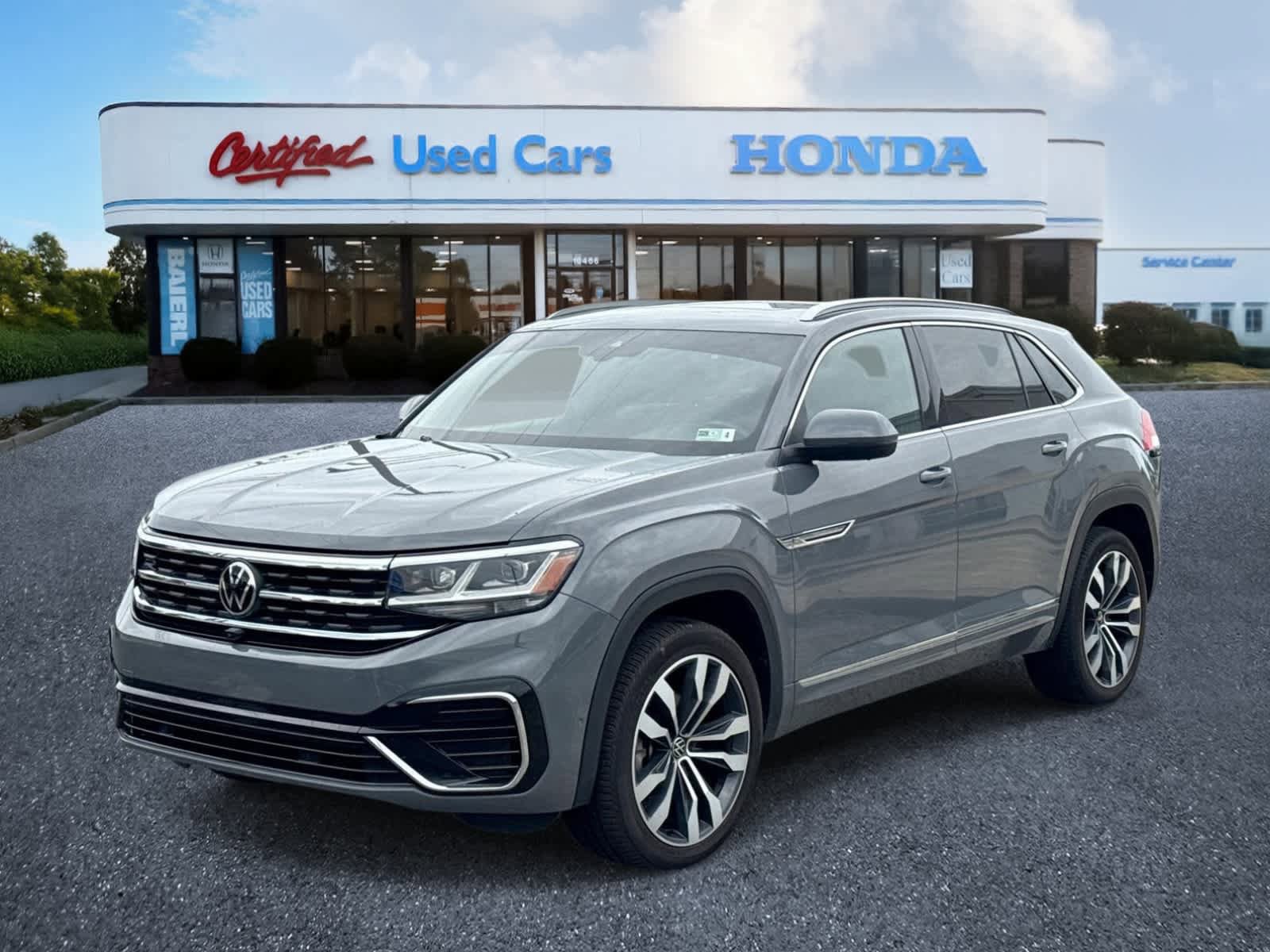 Used 2022 Volkswagen Atlas Cross Sport SEL Premium R-Line AWD/4WD image 1
