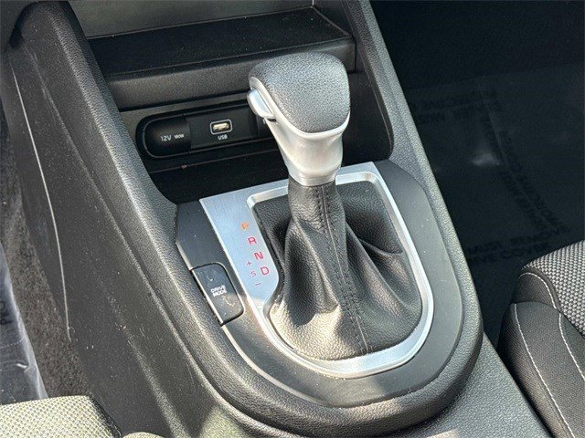 Used 2023 Kia Forte LXS w/ LXS Technology Package image 22