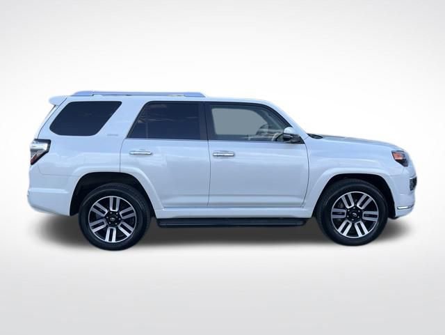 Used 2023 Toyota 4Runner Limited AWD/4WD image 17