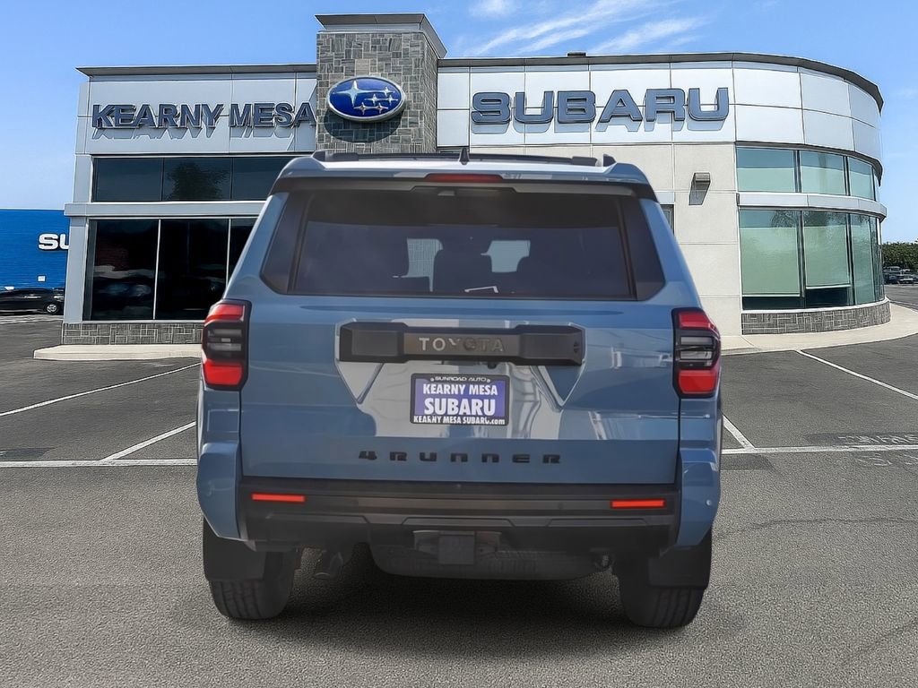 Used 2025 Toyota 4Runner TRD Off-Road Premium image 5