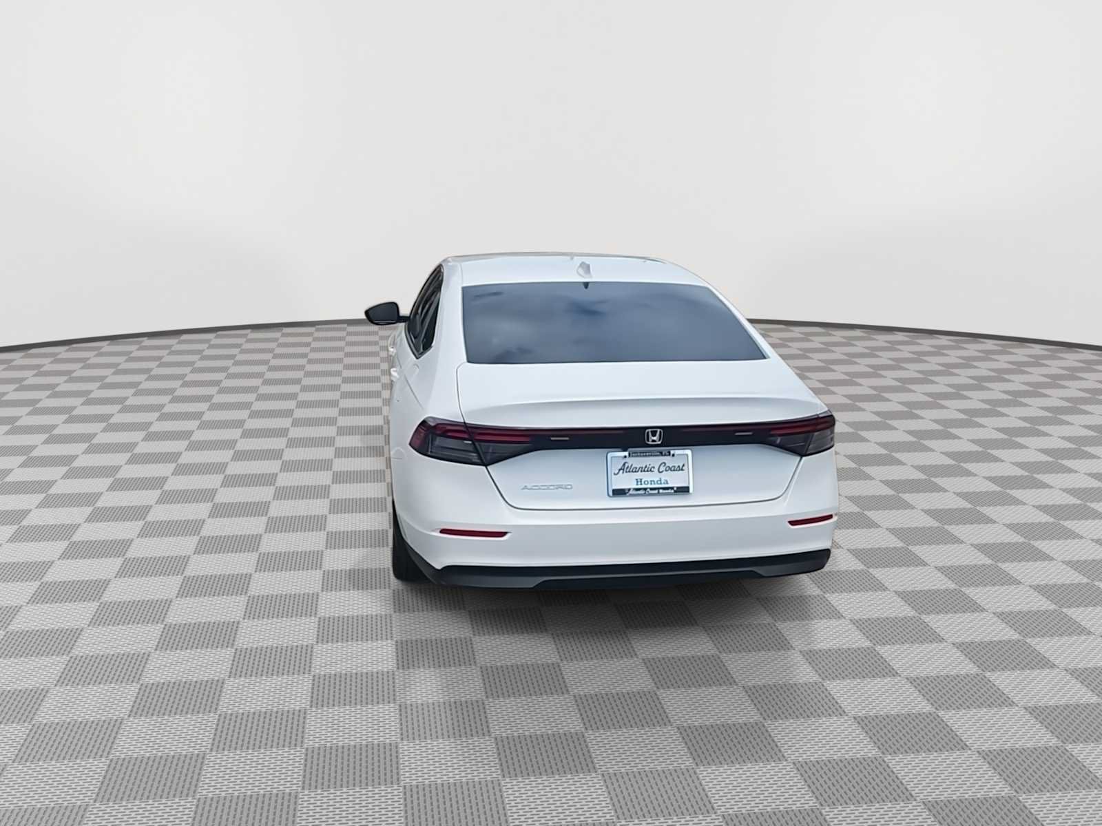 Certified 2025 Honda Accord LX image 7
