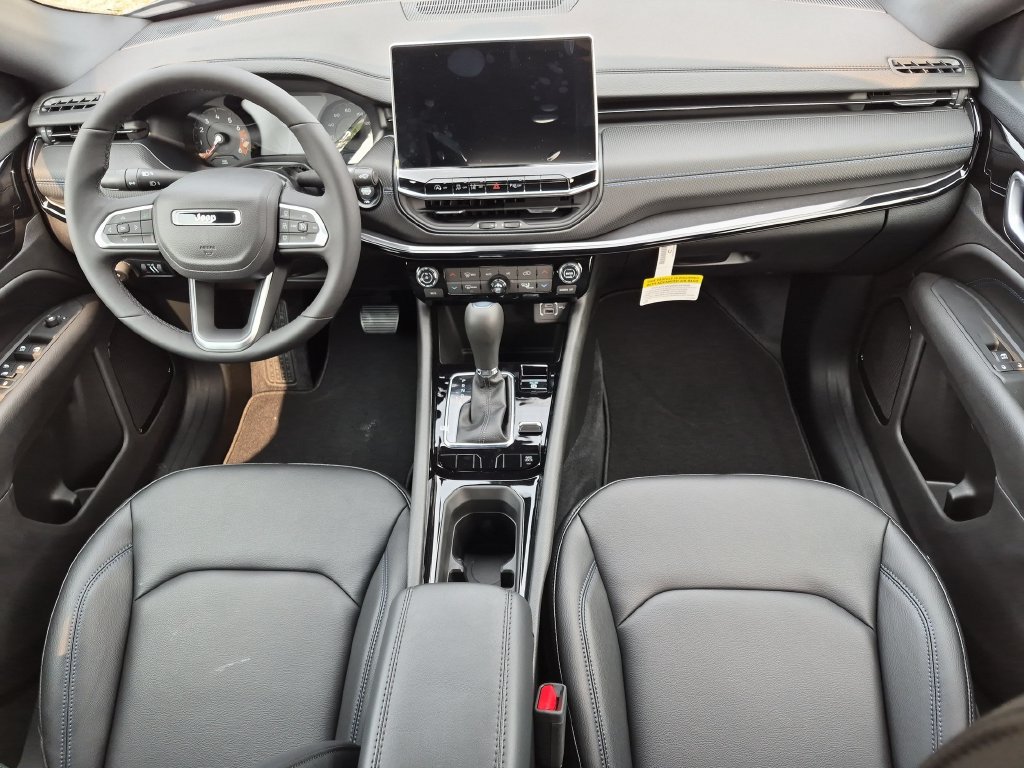 New 2026 Jeep Compass Limited AWD/4WD image 13