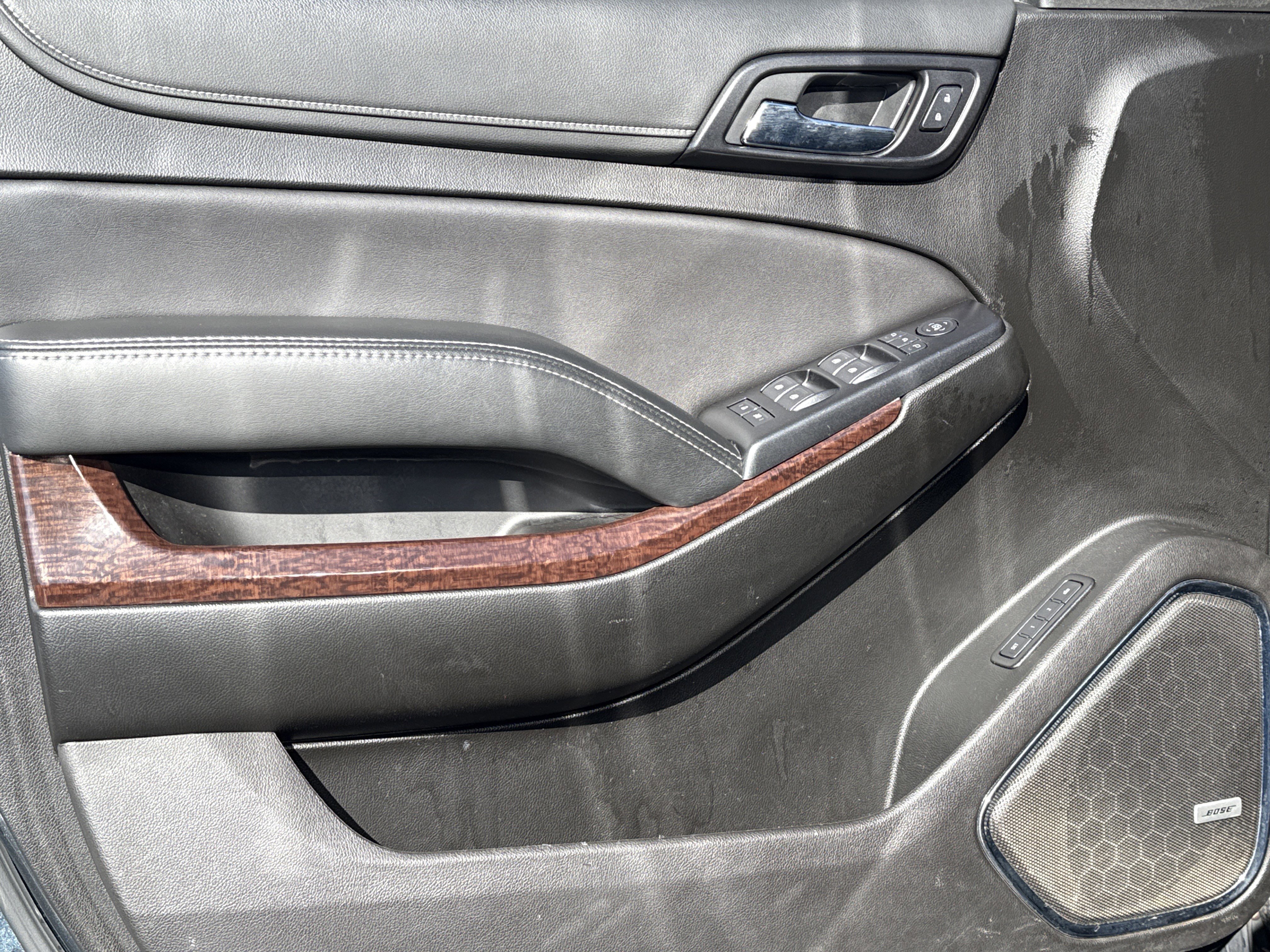 Used 2019 GMC Yukon SLT w/ Premium Edition image 14