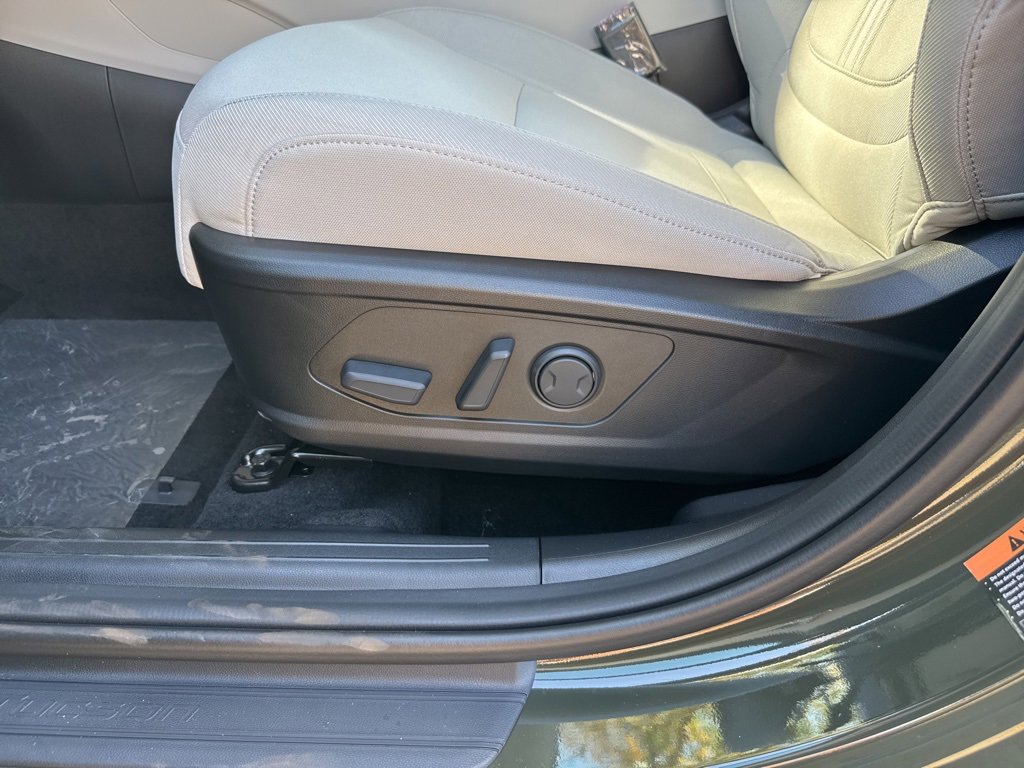 New 2026 Hyundai Tucson SEL image 14