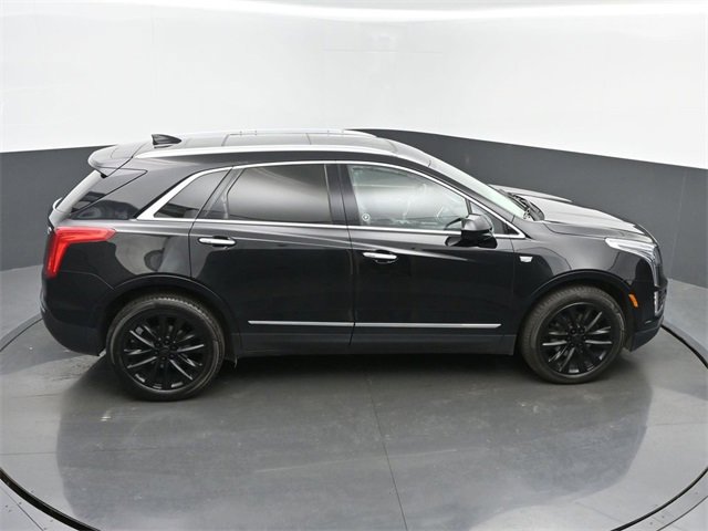 Used 2017 Cadillac XT5 Platinum image 43