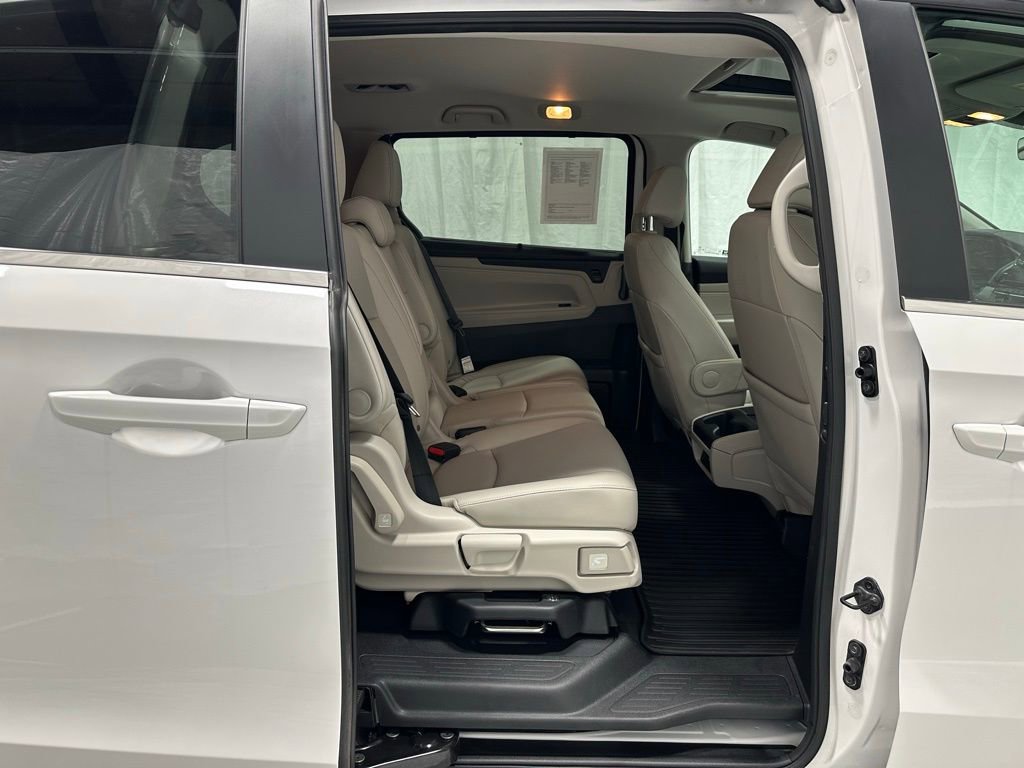 Used 2025 Honda Odyssey EX-L image 52