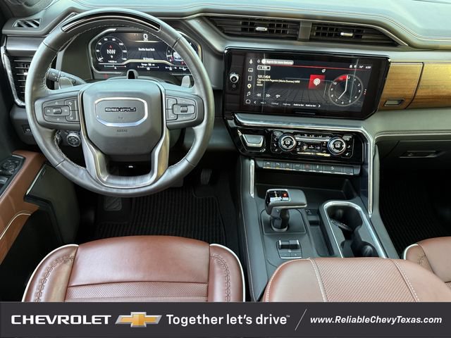 Used 2025 GMC Sierra 1500 Denali Ultimate AWD/4WD image 13