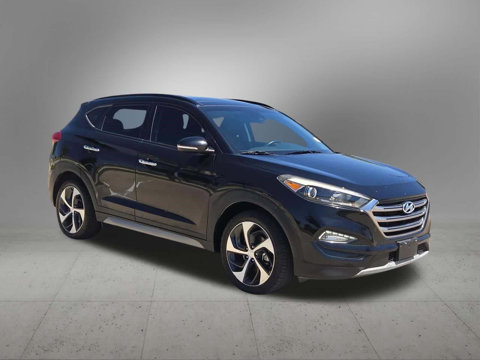 Used 2017 Hyundai Tucson Limited w/ Limited Ultimate Package 03 FWD image 8