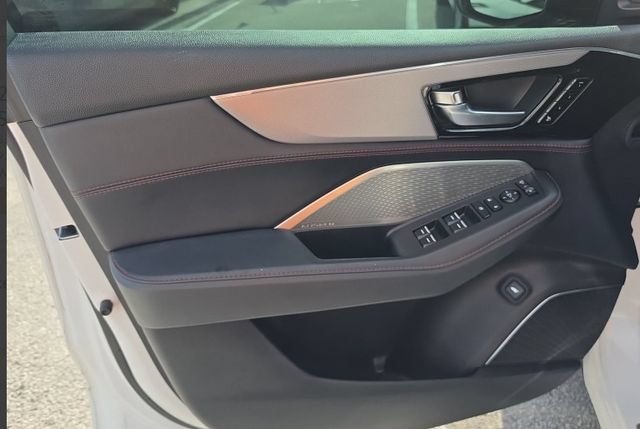 Used 2022 Acura MDX A-Spec AWD/4WD image 12