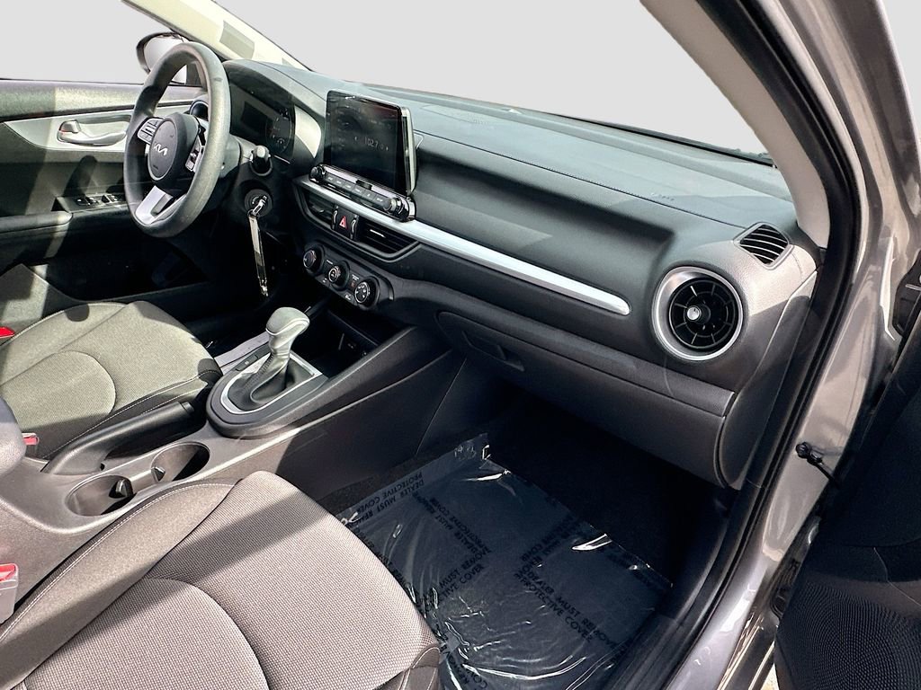 Certified 2023 Kia Forte LXS w/ LXS Technology Package FWD image 26