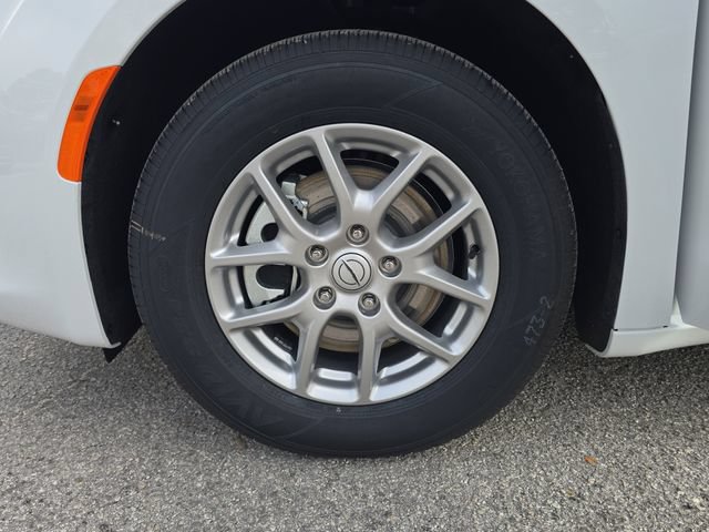 New 2026 Chrysler Voyager LX FWD image 27