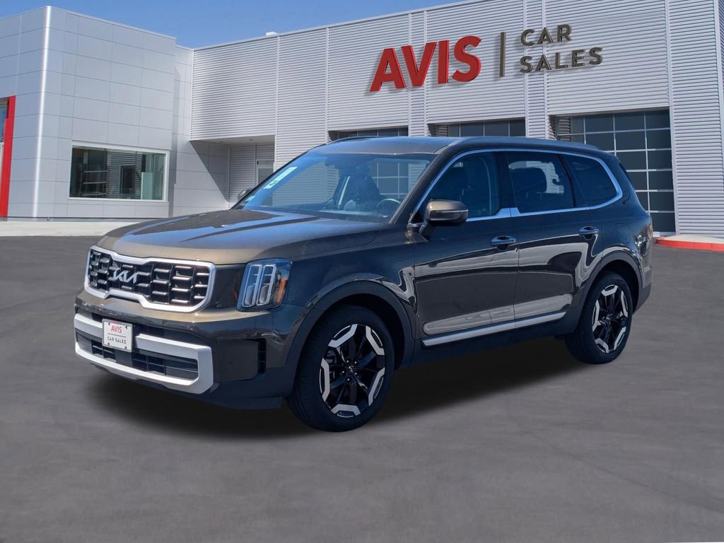 Used 2025 Kia Telluride S image 1