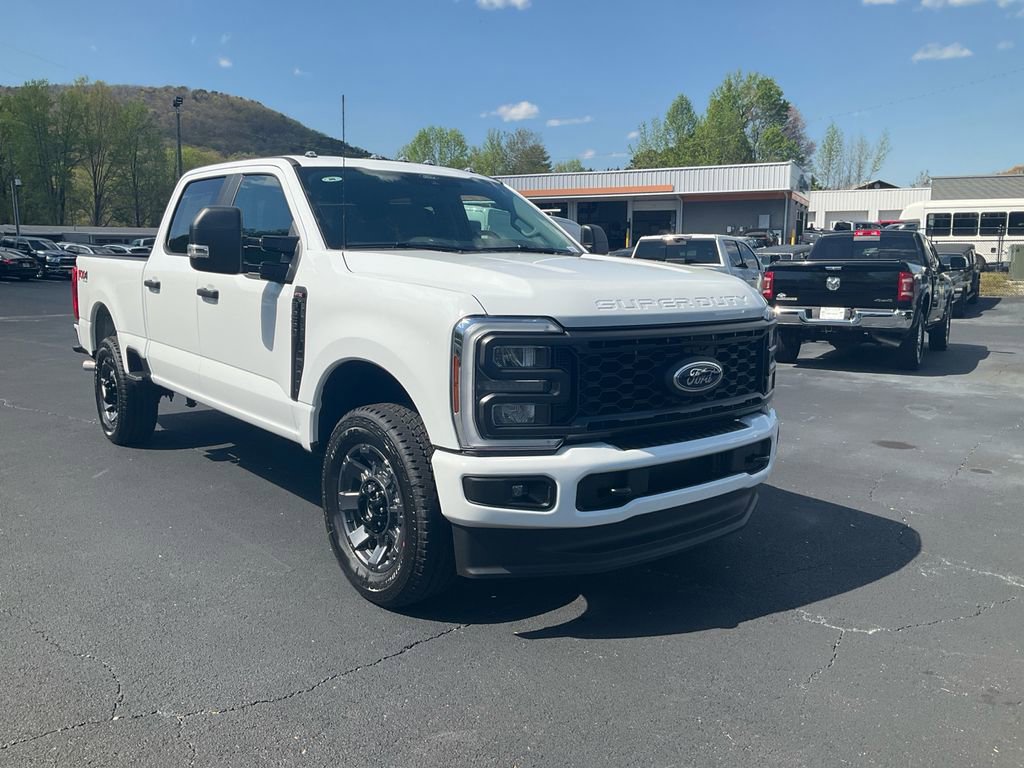 New 2026 Ford F250 XL w/ STX Appearance Package AWD/4WD image 3