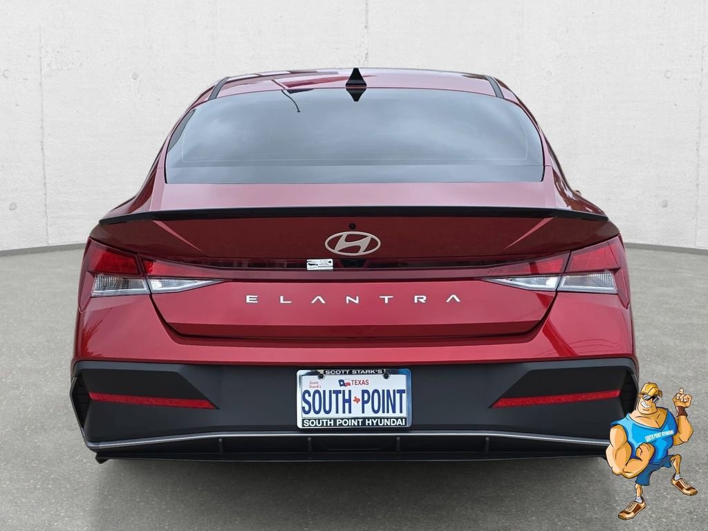 Certified 2026 Hyundai Elantra Sport FWD image 6