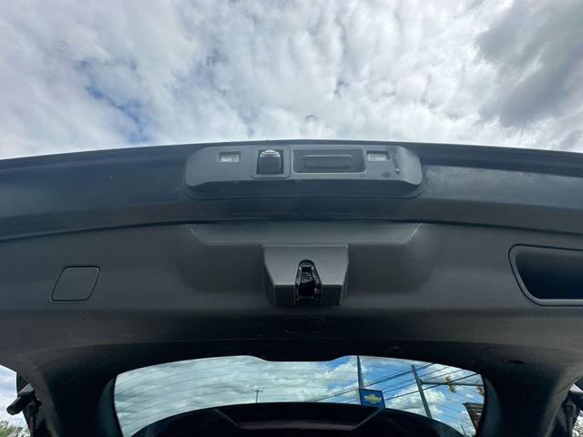 Used 2025 Chevrolet TrailBlazer LT AWD/4WD image 43