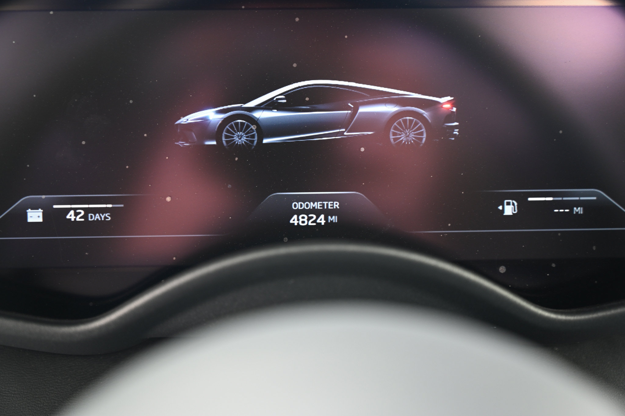Used 2025 McLaren GTS RWD image 13