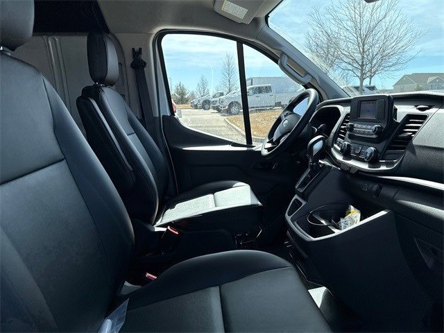 New 2025 Ford Transit 250 Low Roof image 30